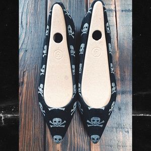 Rock’n’roll black skull Mia flats